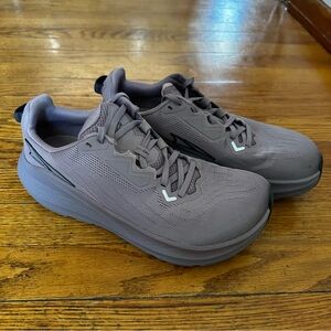 Altra Women’s 9.5 FWD Via